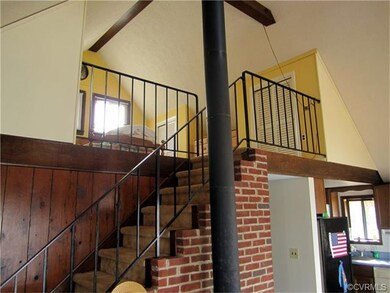 682 S Lakeshore Dr, Louisa, VA 23093 - photo 3