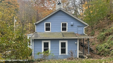 7 River Rd, Highland, NY 12528 - photo 2