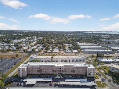 5521 80th St N unit 511, Saint Petersburg, FL 33709 - photo 2