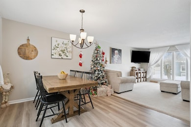 3824 Monterey Dr, Waterloo, IA 50701 - photo 4