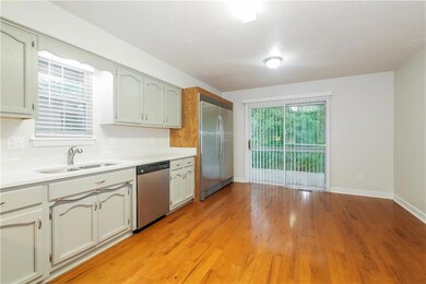 508 S Huntsman Blvd, Raymore, MO 64083 - photo 6