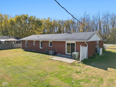 10331 N 50 W, Columbus, IN 47203 - photo 7