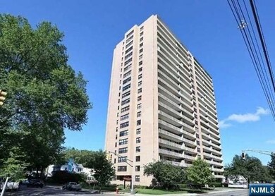 Carlton Tower unit 22D, Passaic, NJ 07055 - photo 2