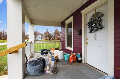 417 Laclede Ave, Brookfield, MO 64628 - photo 4