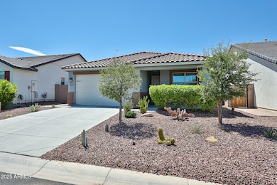 8402 S 164th Dr, Goodyear, AZ 85338 - photo 2