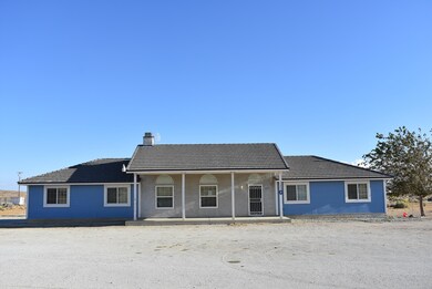 4236 Sweetser Rd, Rosamond, CA 93560 - photo 2