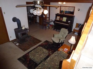 38638 SW Alder St, Scio, OR 97374 - photo 7