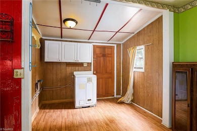 712 Cliffside Ave, High Point, NC 27260 - photo 7