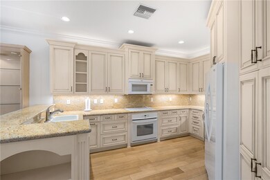 1365 Saint Catherine's Cir, Vero Beach, FL 32967 - photo 4