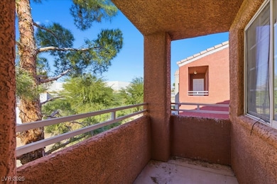 4730 E Craig Rd unit 2154, Las Vegas, NV 89115 - photo 2