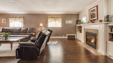 Living Room 3
