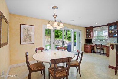 Eat in Kitchen