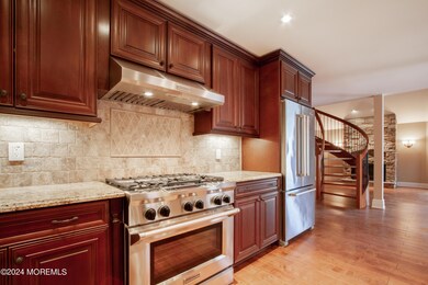 8 Hickory Ln unit 8, Little Silver, NJ 07739 - photo 3
