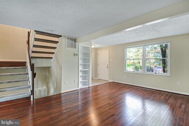 14 Spectator Ln, Owings Mills, MD 21117 - photo 5