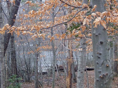 Another seasonal view of Lake Reed