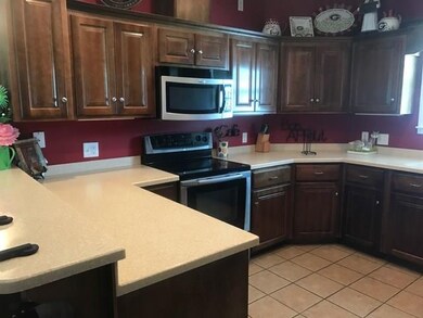 3138 Rhett Cir, Patterson, GA 31557 - photo 3