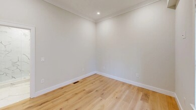 9 Everett St, Allston, MA 02134 - photo 5