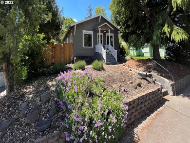 1014 E 14th St, the Dalles, OR 97058 - photo 5