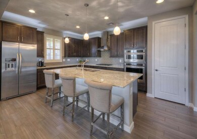 18562_n_94th_st_MLS_HID1085426_ROOMkitch