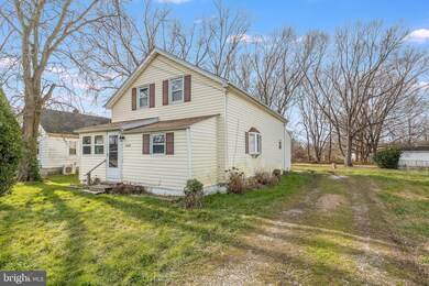 2436 Lodge Farm Rd, Sparrows Point, MD 21219 - photo 3