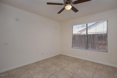 1762_E_Grandview_Rd_03