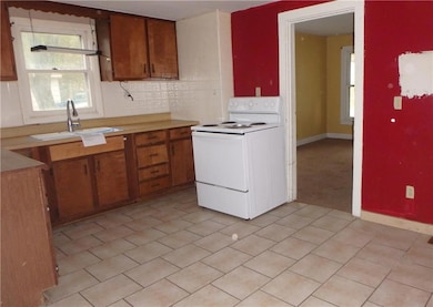 207 1st St, Winchester, KS 66097 - photo 3