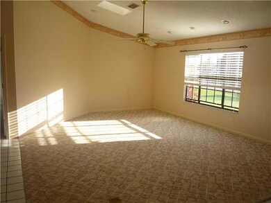 1698 Shakespeare St unit 11, Sebastian, FL 32958 - photo 2