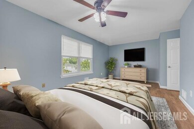54 Dogwood Ct unit 112, Jamesburg, NJ 08831 - photo 3