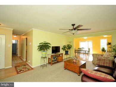 210 Orchard Ln, Norristown, PA 19401 - photo 2