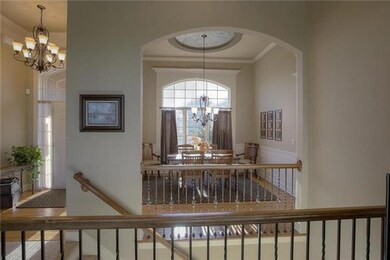 928 SW Raintree Dr, Lees Summit, MO 64082 - photo 5