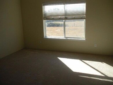 2766 Brookdale Dr, Central Point, OR 97502 - photo 2