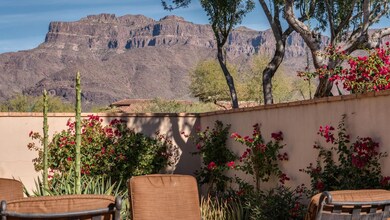 Wow, great mountain views!