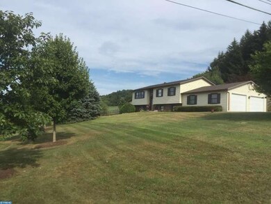 959 S Liberty St, Orwigsburg, PA 17961 - photo 3