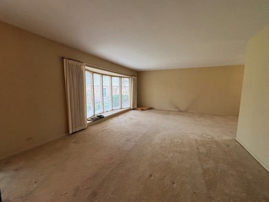 1305 W Mulberry Ln, Arlington Heights, IL 60005 - photo 2