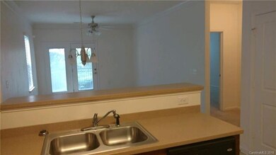 411 Appeldoorn Cir unit 411, Asheville, NC 28803 - photo 5