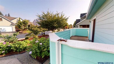 2045 Chase Loop SW, Albany, OR 97321 - photo 3