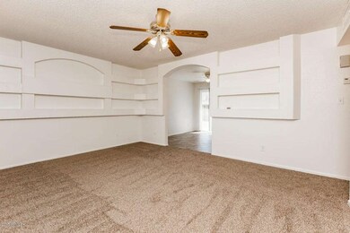 3125_W_Wagoner_Rd_AZ-7