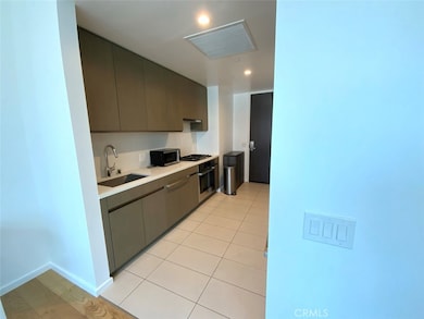 Metropolis Los Angeles - Tower I unit 1105, Los Angeles, CA 90017 - photo 4