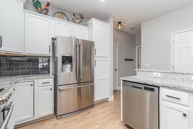 9640 Scott Cir N, Brooklyn Park, MN 55443 - photo 6