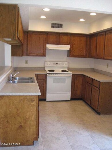 Light & Bright Kitchen