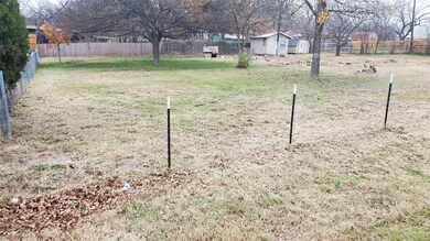 3717 Falconcrest Dr, Joshua, TX 76058 - photo 6