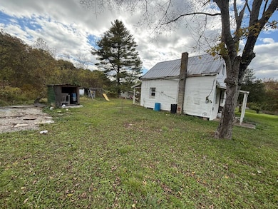 158 Jason Ln, Leon, WV 25123 - photo 2