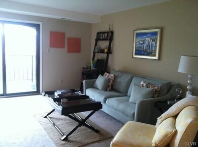 897 Cold Spring Rd unit 12, Allentown, PA 18103 - photo 6