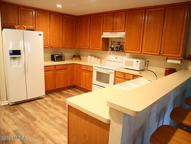 7 Kitchen