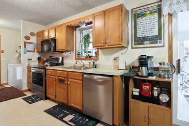 110 Lakeshore Dr, Monson, MA 01057 - photo 6