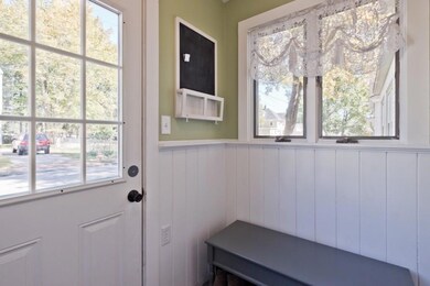 38 Leonard St, Portland, ME 04103 - photo 4