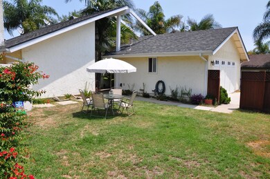 Front Yard - fenced