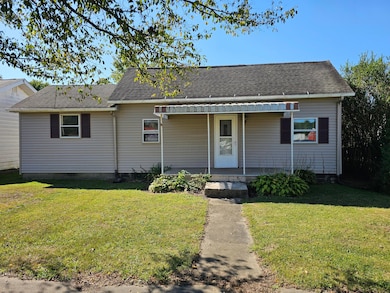 221 W Broadway St, New Lexington, OH 43764 - photo 2