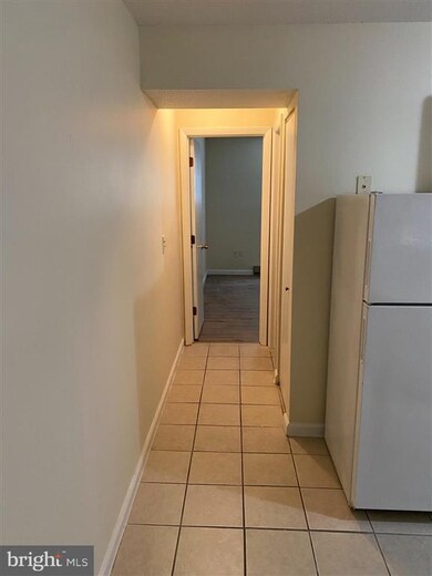 318 E 5th Ave, Ranson, WV 25438 - photo 5