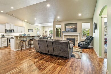 20228 NW Brumby Ln, Bend, OR 97703 - photo 6